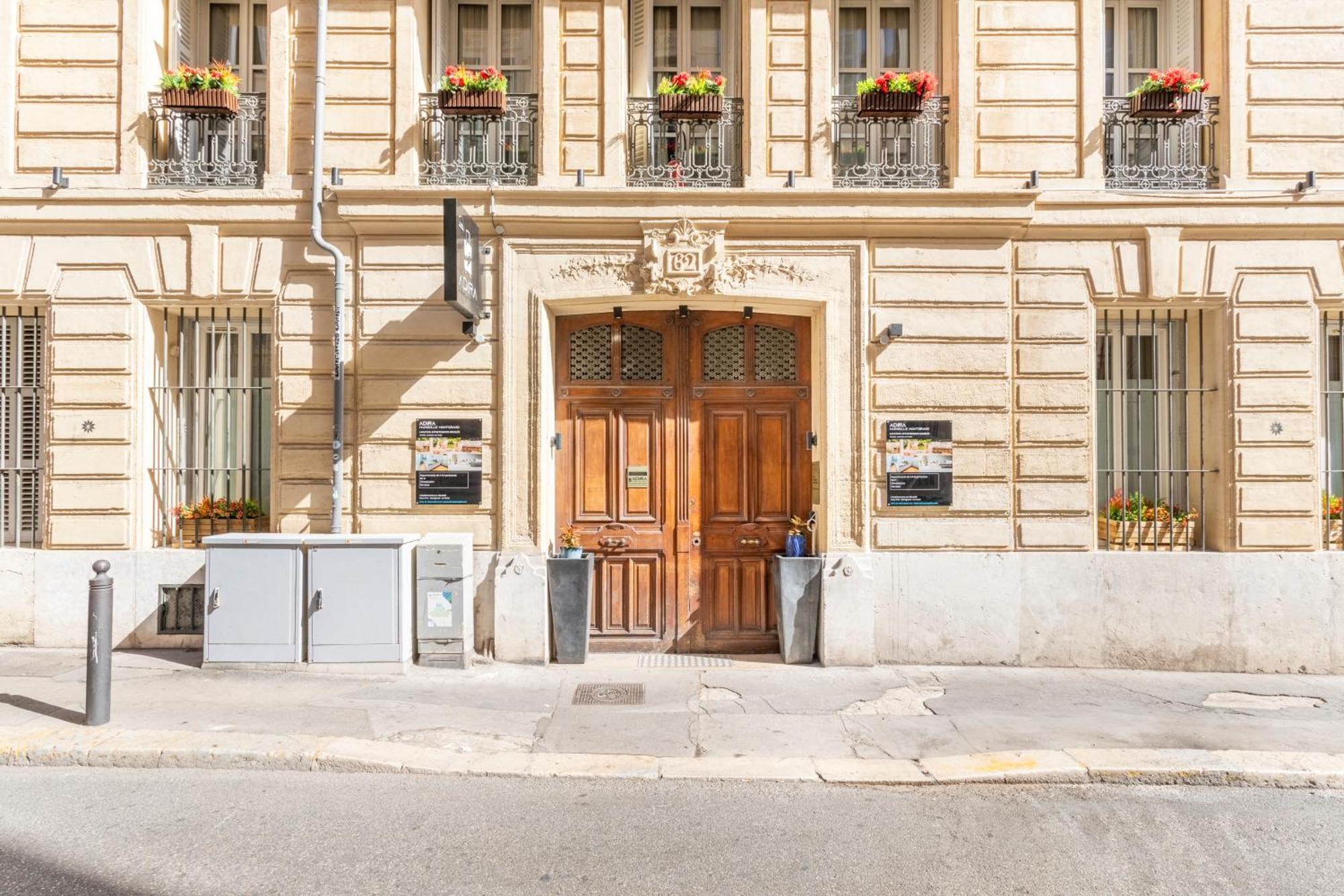 Апартаменти Adira Marseille Montgrand 2 Etoiles Екстер'єр фото