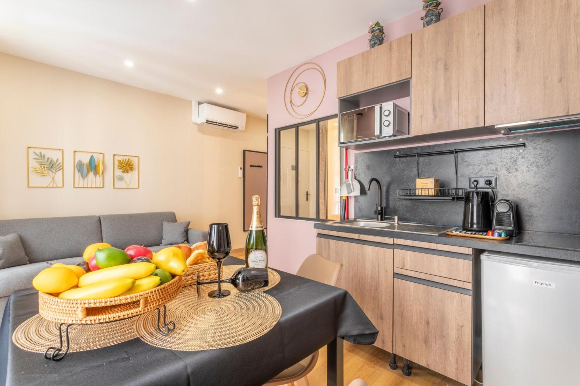 Апартаменти Adira Marseille Montgrand 2 Etoiles Екстер'єр фото