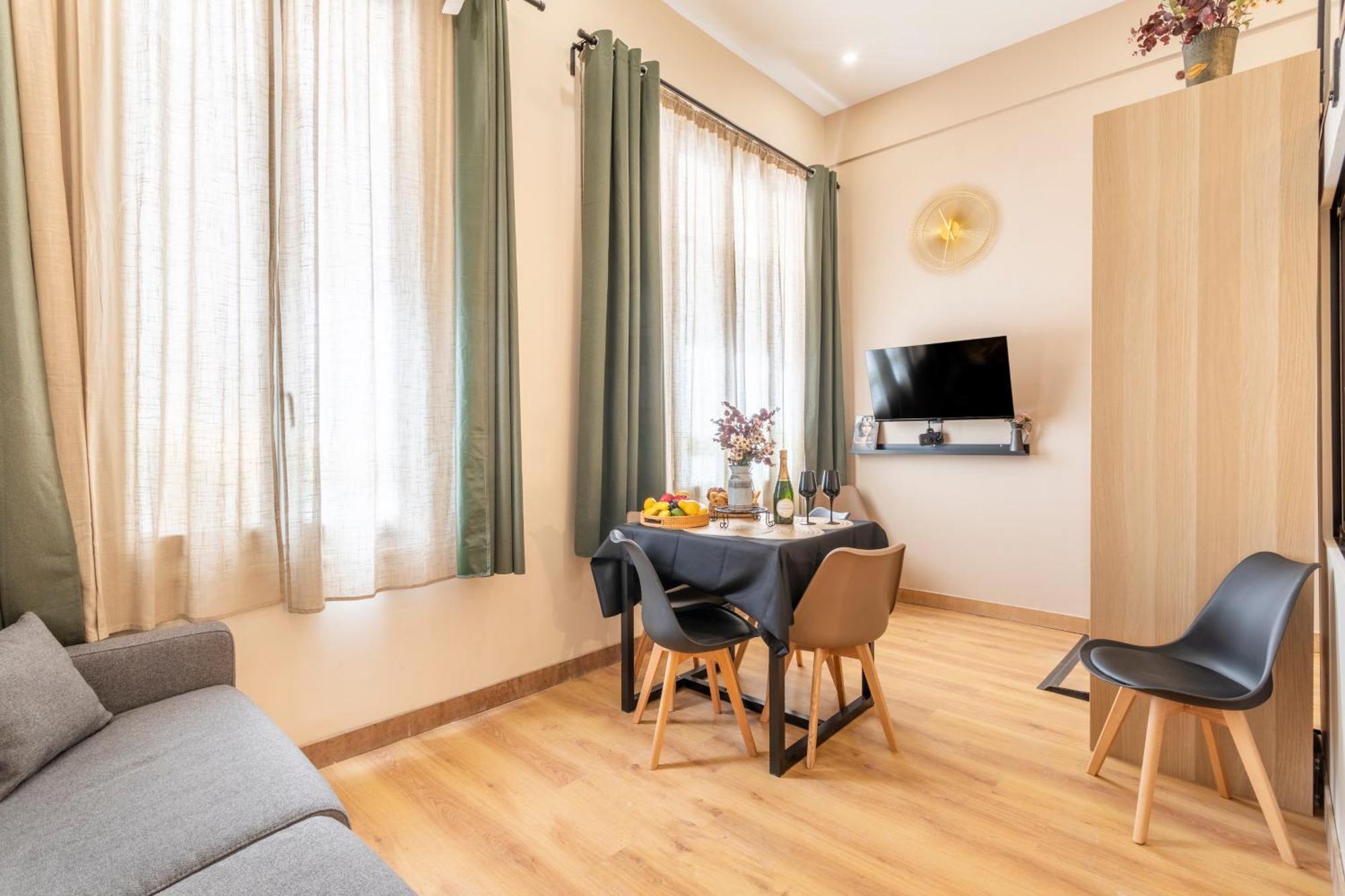 Апартаменти Adira Marseille Montgrand 2 Etoiles Екстер'єр фото
